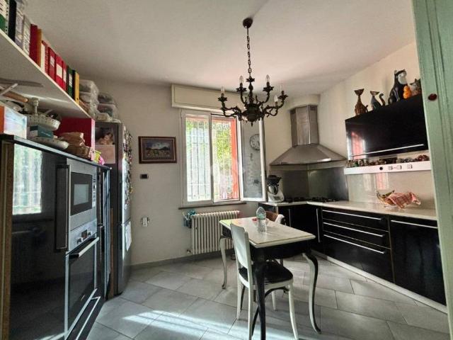 Casa indipendente in vendita a Forlì FC