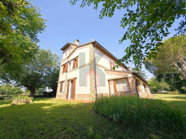 Casa indipendente in vendita a Forlì FC