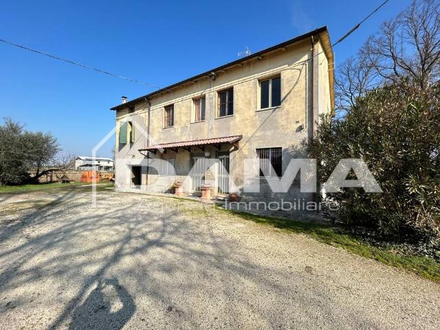 Casa indipendente in vendita a Forlì FC
