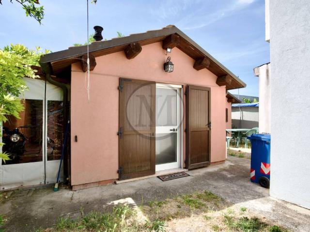 Casa indipendente in vendita a Forlì FC