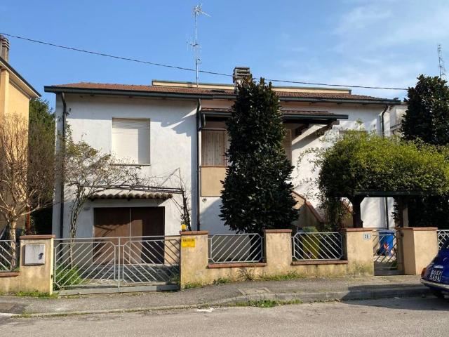 Casa indipendente in vendita a Forlimpopoli FC