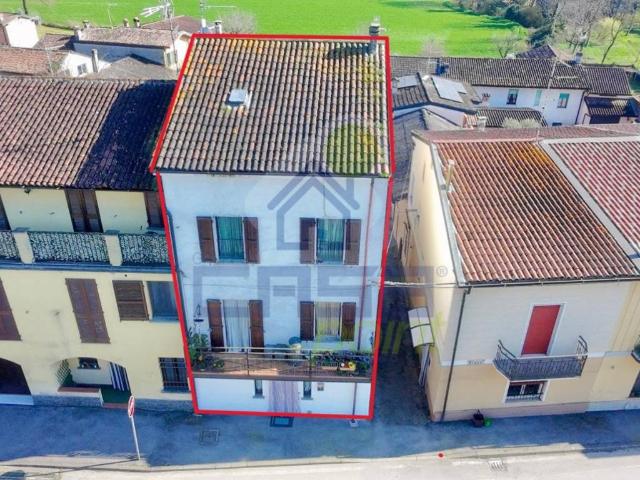 Casa indipendente in vendita a Formigara CR