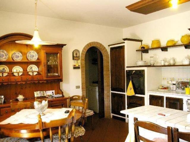 Casa indipendente in vendita a Forte dei Marmi LU