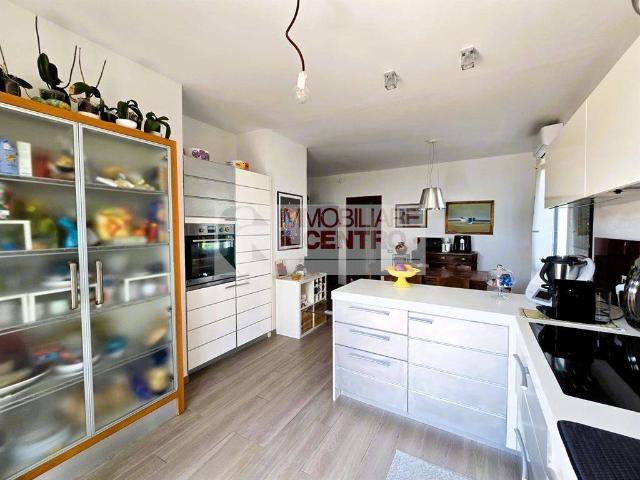 Casa indipendente in vendita a Fosdinovo MS