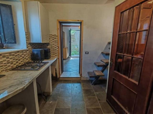 Casa indipendente in vendita a Fosdinovo MS