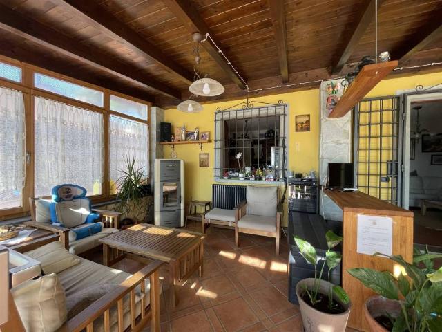 Casa indipendente in vendita a Fosdinovo MS