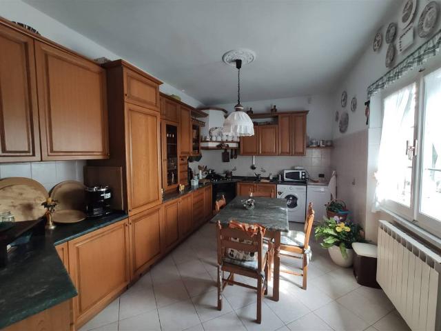 Casa indipendente in vendita a Fosdinovo MS