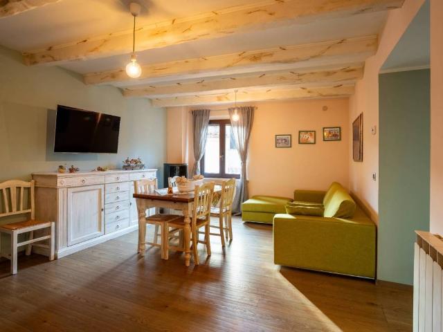Casa indipendente in vendita a Fossato di Vico PG