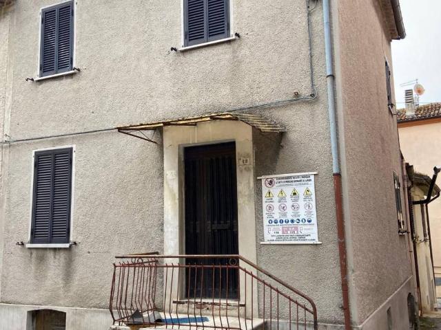 Casa indipendente in vendita a Fossato di Vico PG