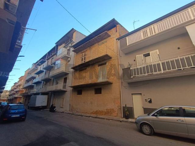 Casa indipendente in vendita a Favara AG