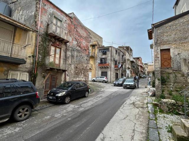 Casa indipendente in vendita a Favara AG