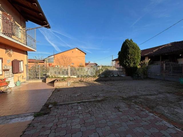 Casa indipendente in vendita a Favria TO