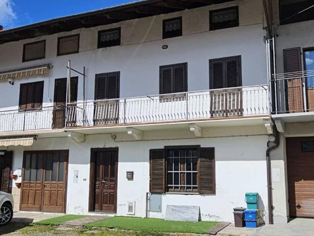 Casa indipendente in vendita a Favria TO
