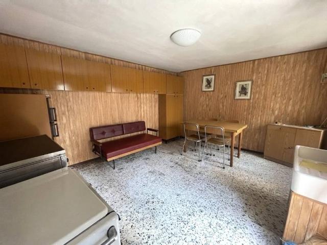 Casa indipendente in vendita a Fabbrica Curone AL
