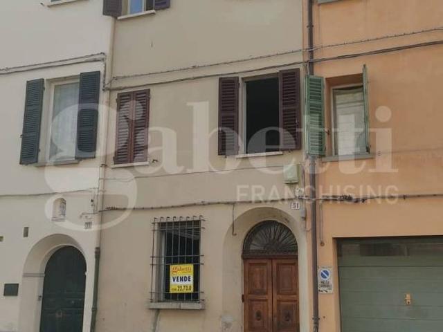 Casa indipendente in vendita a Faenza RA