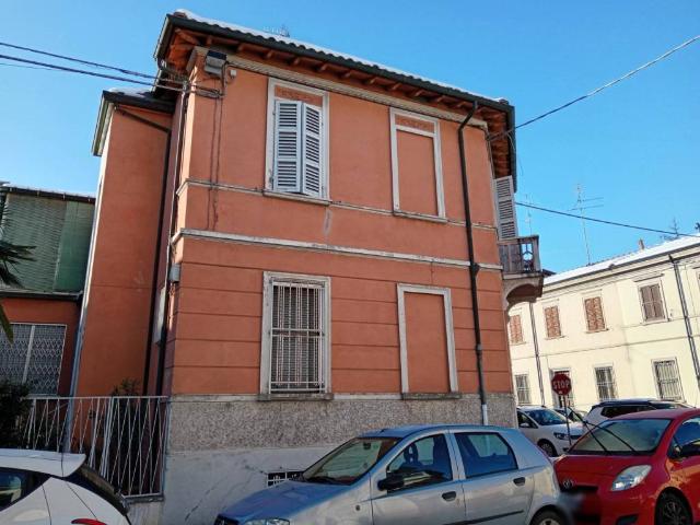 Casa indipendente in vendita a Faenza RA