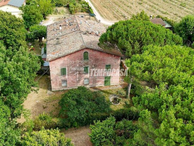Casa indipendente in vendita a Faenza RA