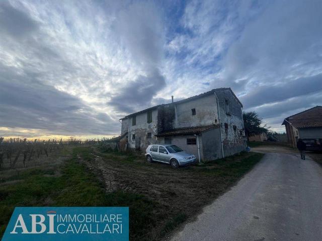 Casa indipendente in vendita a Faenza RA