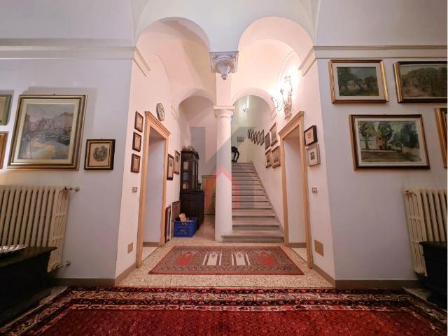 Casa indipendente in vendita a Faenza