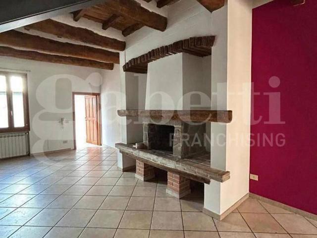 Casa indipendente in vendita a Faenza