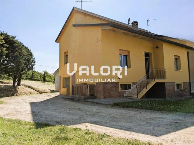 Casa indipendente in vendita a Faenza