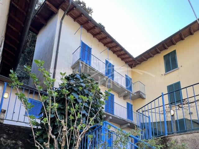 Casa indipendente in vendita a Faggeto Lario CO