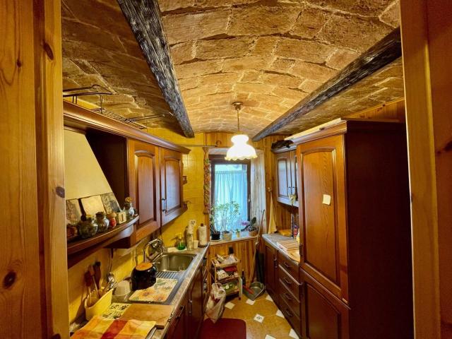Casa indipendente in vendita a Fagnano Alto