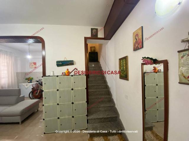 Casa indipendente in vendita a Falcone ME