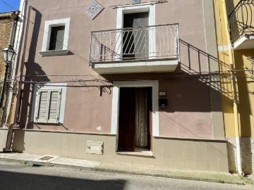 Casa indipendente in vendita a Falcone ME
