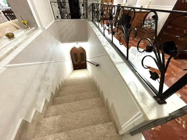 Casa indipendente in vendita a Falciano del Massico CE