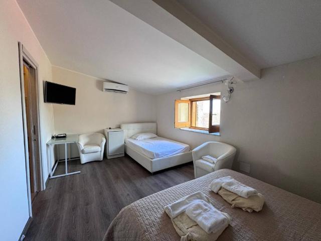Casa indipendente in vendita a Falerna CZ