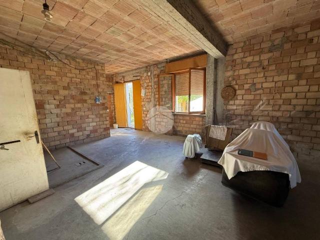 Casa indipendente in vendita a Fano