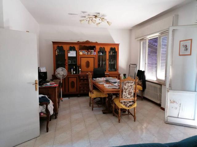 Casa indipendente in vendita a Fano PU