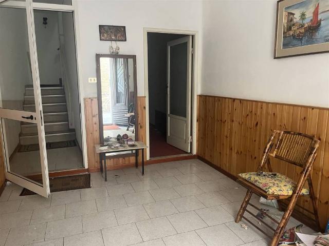 Casa indipendente in vendita a Fano PU