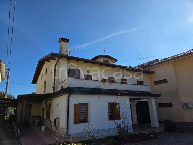 Casa indipendente in vendita a Fanna via Carlo Amati, 29/b