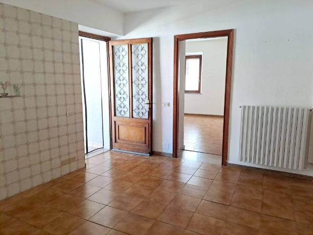 Casa indipendente in vendita a Fara Novarese NO