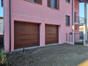 Casa indipendente in vendita a Fara Novarese NO