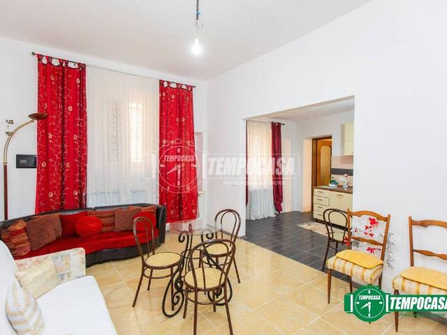Casa indipendente in vendita a Fara Novarese NO