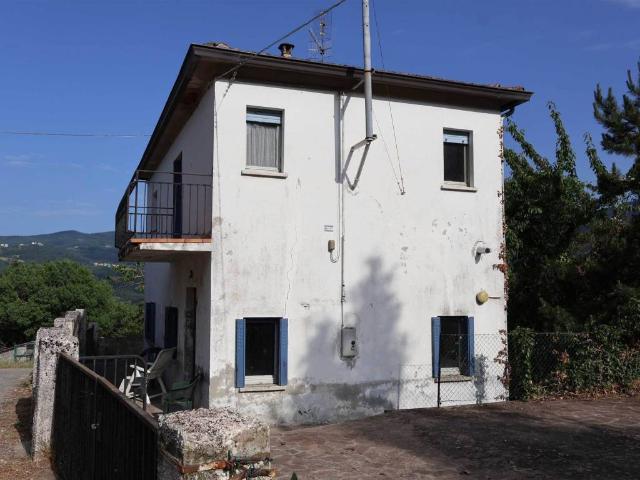 Casa indipendente in vendita a Farini PC