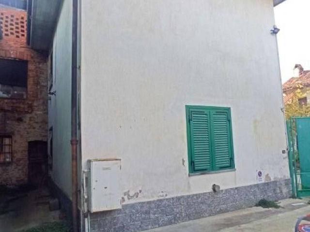 Casa indipendente in vendita a Farigliano CN