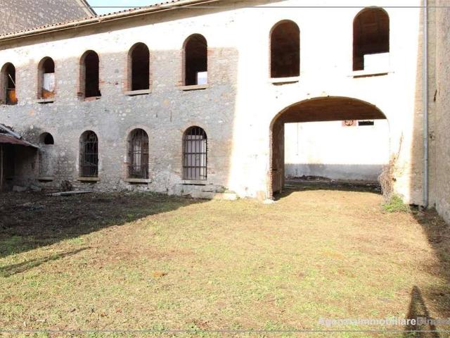 Casa indipendente in vendita a Farra di Soligo TV