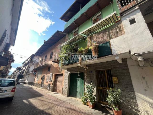 Casa indipendente in vendita a Feletto TO