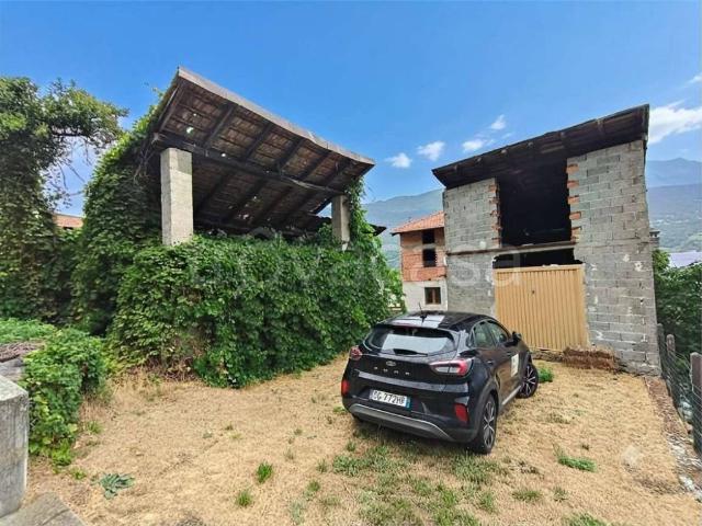 Casa indipendente in vendita a Fénis