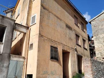 Casa indipendente in vendita a Ferentino FR