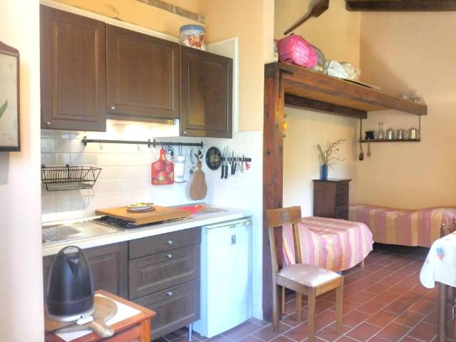 Casa indipendente in vendita a Ferentillo TR