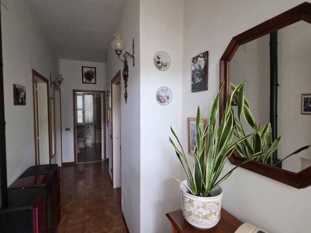 Casa indipendente in vendita a Fermo FM