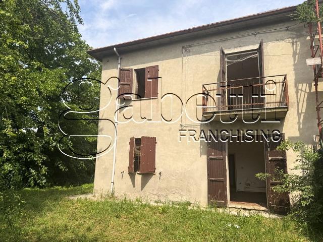 Casa indipendente in vendita a Ferrara