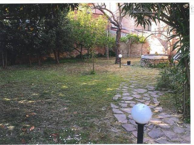 Casa indipendente in vendita a Ferrara FE
