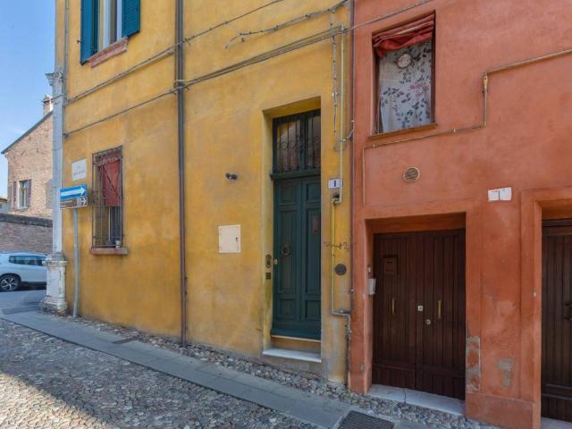 Casa indipendente in vendita a Ferrara FE