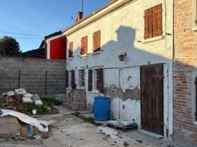 Casa indipendente in vendita a Ferrara FE